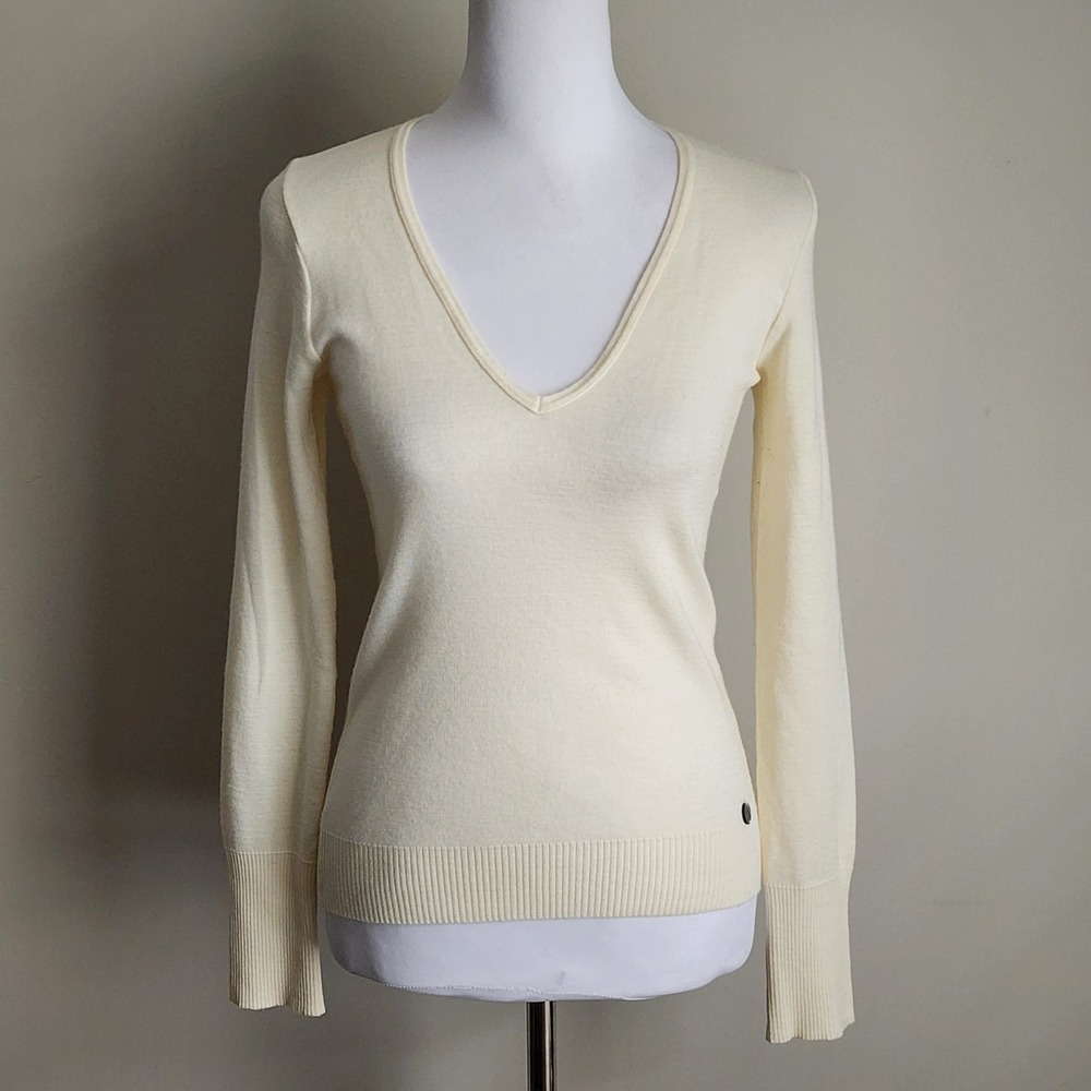 Vintage United Colors of Benetton V-Neck Sweater Womens Medium Cream Wool Blend
